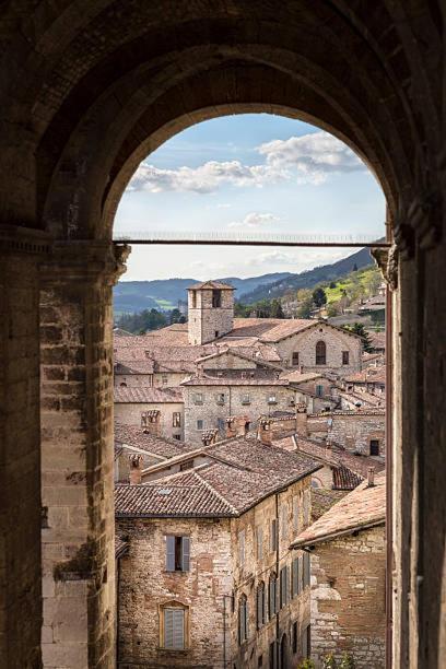 La Dimora Di Pietra Lejlighed Gubbio Eksteriør billede