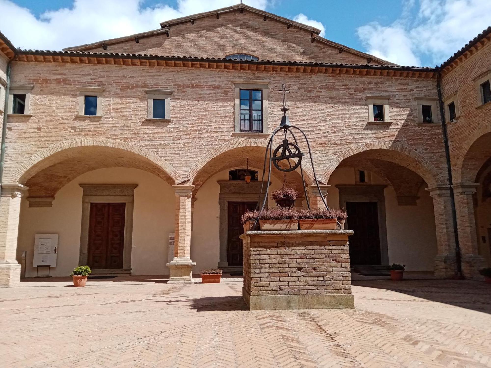 La Dimora Di Pietra Lejlighed Gubbio Eksteriør billede
