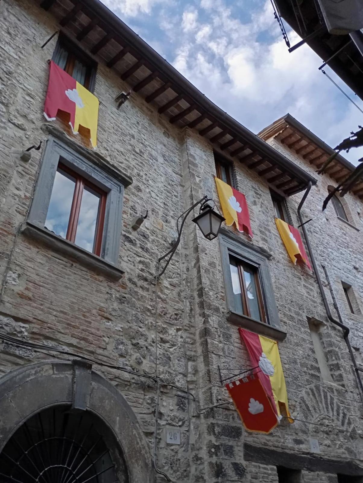 La Dimora Di Pietra Lejlighed Gubbio Eksteriør billede